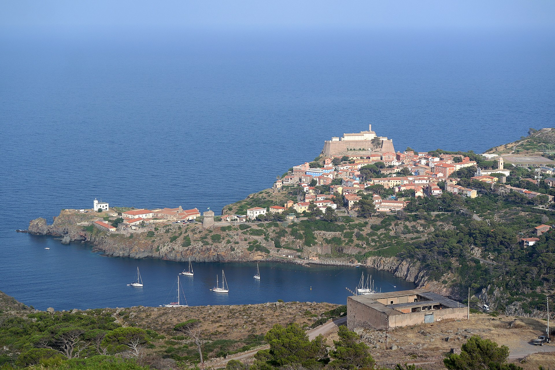 Capraia Isola